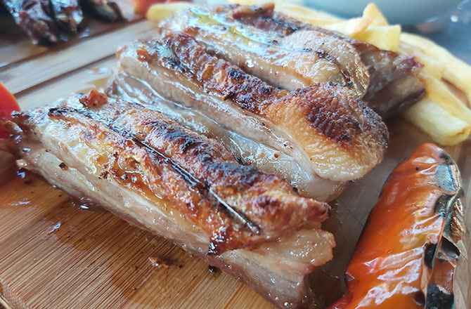 Mayk Usta